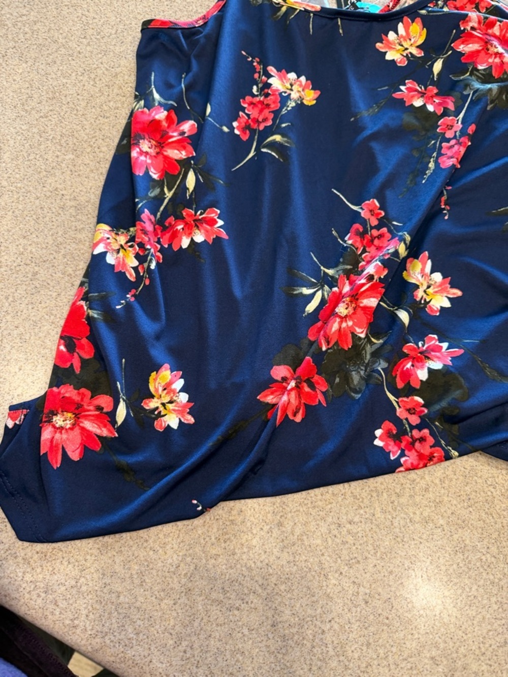 Paper moon NWT Navy Floral Crisscross Strap Tank Top plus size 3X - Picture 8 of 9